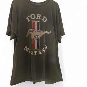 Forever 21 Ford Mustand T-Shirt